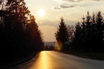 Zachód słońca Wiosną © klumb