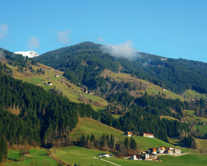 Fototapeta na wymiar alpine landscape