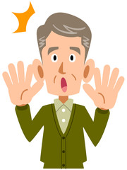 驚く年輩の男性
