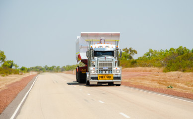 oversized truck on highway
Stuart highway, Northern Territory, Australia