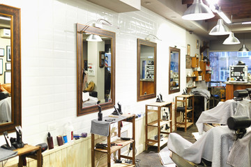 Obraz na płótnie Canvas Inside barbershop