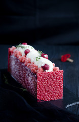 Beetroot velvet cake 
