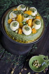 Pistachio cake with apricot 