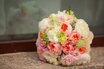 pink wedding bouquet