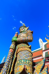 Obraz premium Monster statue inside public royal temple