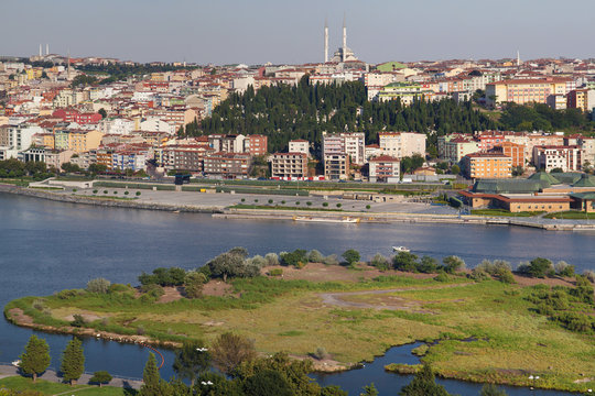 District of Sutluce, Istanbul