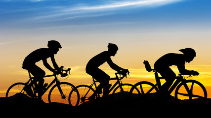 Plakat Cycling on mountain sunset time