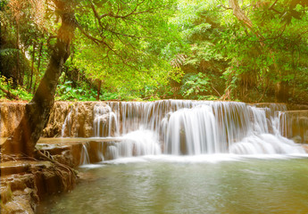 Waterfall in rain forest  (Huay Mae Kamin Waterfall, Kanchanabur