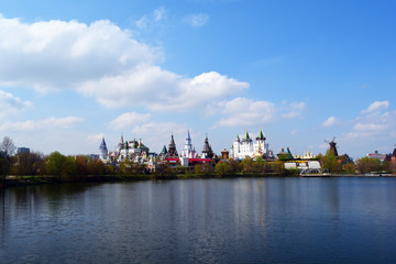 Naklejka premium Измайловский кремль. Вид с острова.