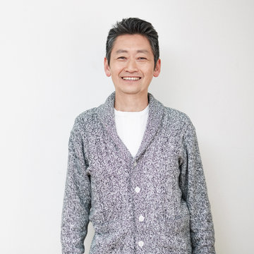 笑顔の男性