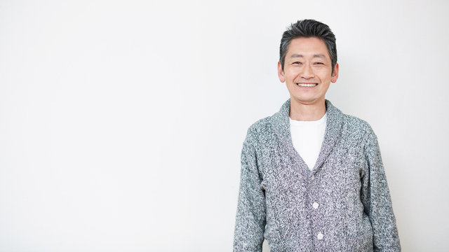 笑顔の男性