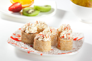 Sweet Fruit Sushi Roll