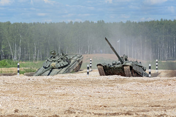 Tanks on the obstacle course