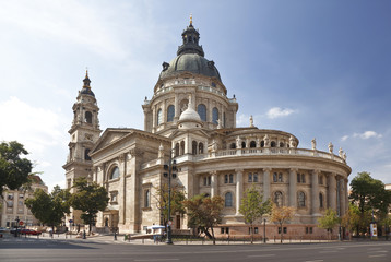 Fototapeta na wymiar Saint Stephen's Basilica in Budapest, Hungary