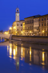 Fototapeta na wymiar Pisa architecture with the clock tower