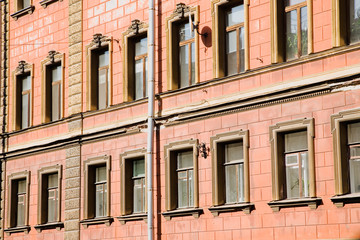 Fototapeta na wymiar facade of an old historic building in Russia