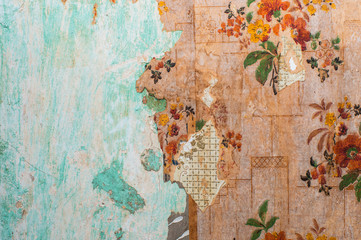 Naklejka premium Old peeling wallpaper grunge wall background 