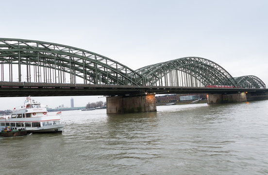 View to the bridge in Cologne.