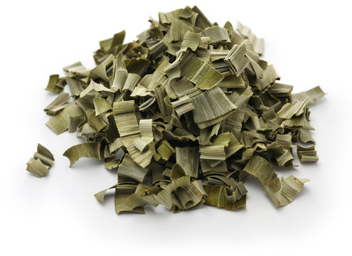 dried rampe pandan leaves