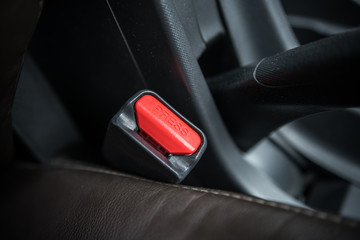 Car interiors ; Seatbelt lock - safety belt equipment
