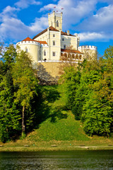 Trakoscan castle and green lake