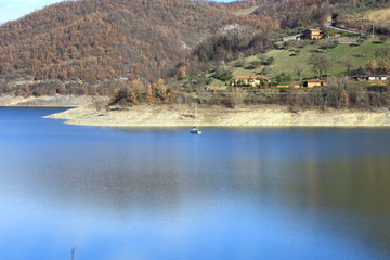 Lago del Turano