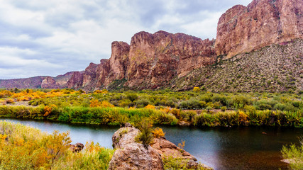 Fototapeta na wymiar Salt River and Surrounding Mountains in the Arizona Desert in the United States