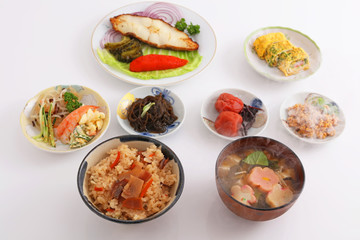 おいしそうな和風朝食