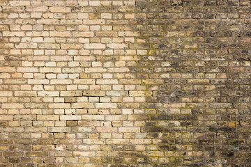old cracked brick wall texture