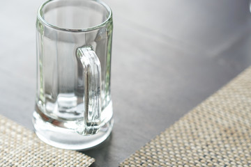 empty glass mug