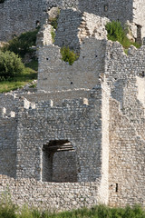 L'entrée des ruines de Crussol
