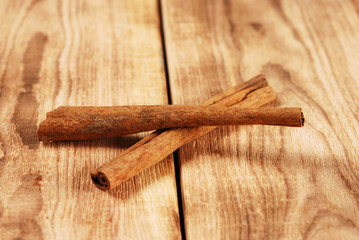 brown ñinnamon sticks