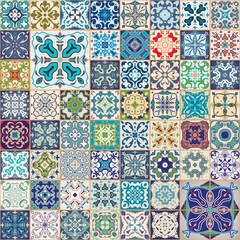 Foto op Plexiglas Portugese tegeltjes Prachtig bloemen patchwork ontwerp. Kleurrijke Marokkaanse of mediterrane vierkante tegels, tribale ornamenten. Voor behangafdrukken, opvulpatronen, webachtergrond, oppervlaktestructuren. Indigo blauw wit groenblauw