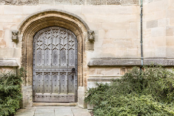 Public door in Oxford Town