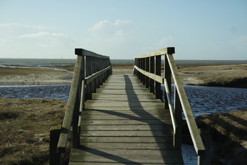 Brücke an Strand