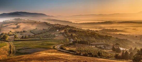 Foto auf Acrylglas Morgennebel über der Toskana, Italien © creativenature.nl