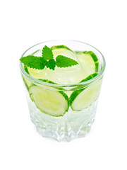 Lemonade with cucumber and mint