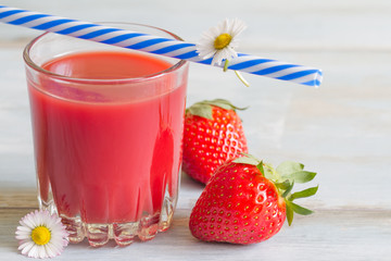 Strawberry juice with daisy spring fresh concept
