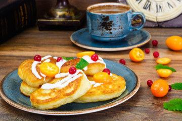 Pancakes with Kumquats and Cranberries