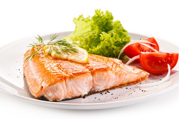 Grilled salmon steak and vegetables