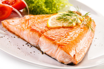 Grilled salmon steak and vegetables