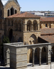 La basílica de los Santos Hermanos Mártires, Vicente, Sabina y Cristeta, más conocida...