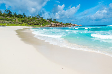 Fototapeta na wymiar Beautiful beach - Anse Cocos - La Digue, Seychelles
