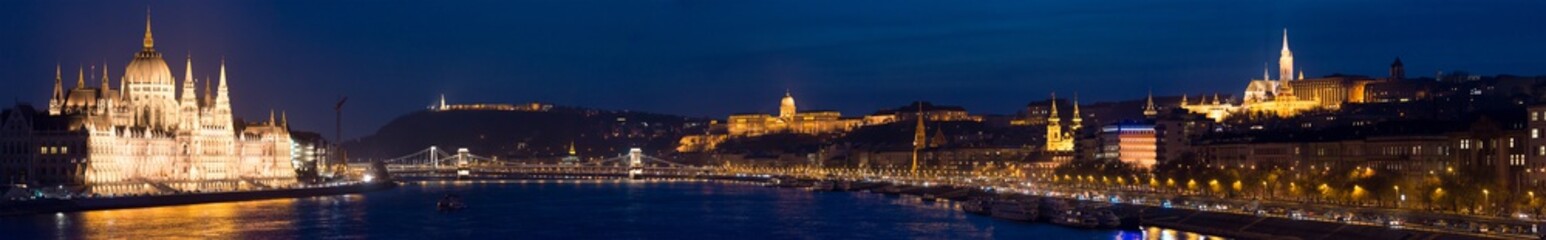 Fototapeta na wymiar Panorama of Budapest city. Hungary, Europe.