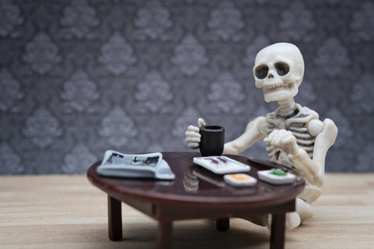 skeleton meal