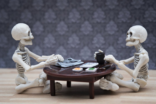 skeletons meal