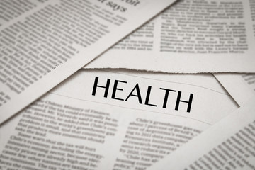 Obraz premium health headline on newspaper