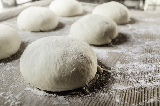 Pizza dough