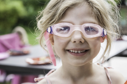 Girl wearing goggles