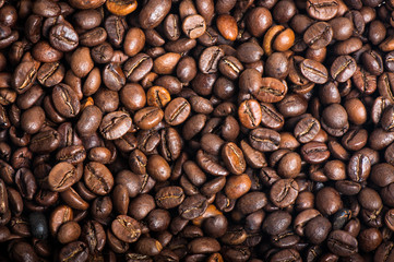Roasted coffee beans